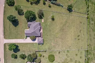 8051 Mavis Ave, Waxahachie, TX 75167 - Photo 30