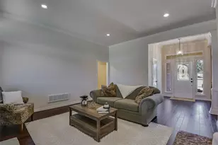8051 Mavis Ave, Waxahachie, TX 75167 - Photo 6