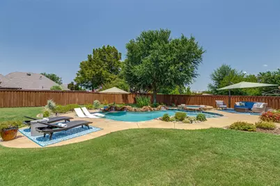 5731 Chateau Drive, Sachse, TX 75048 - Photo 2