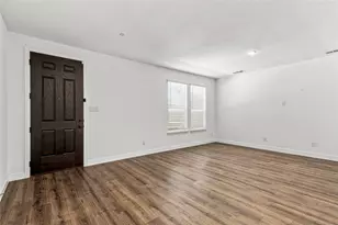 537 Parkside Dr, Argyle, TX 76226 - Photo 8