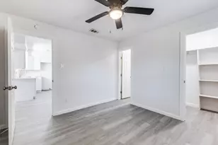 12900 Quail Dr, Balch Springs, TX 75180 - Photo 20