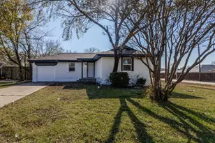 12900 Quail Dr, Balch Springs, TX 75180 - Photo 1