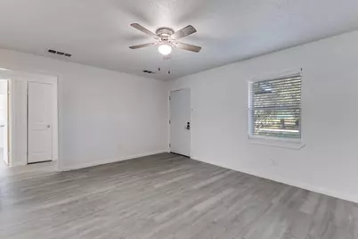12900 Quail Drive, Balch Springs, TX 75180 - Photo 6