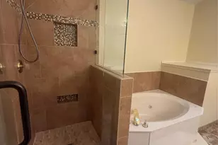 553 Raintree Cir, Coppell, TX 75019 - Photo 10