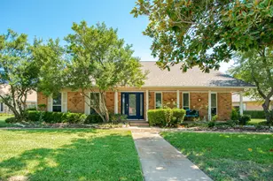 5418 Barcelona Dr, Garland, TX 75043 - Photo 1