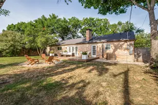 10810 Beauty Ln, Dallas, TX 75229 - Photo 24