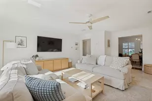 10810 Beauty Ln, Dallas, TX 75229 - Photo 8