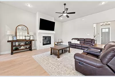 341 Wagon Trail, Waxahachie, TX 75165 - Photo 16