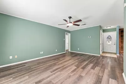 6800 Echo Hill Drive, Watauga, TX 76148 - Photo 10