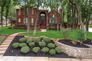 2805 Pine View Dr, Grapevine, TX 76051 - Photo 1