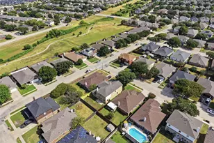1445 Broken Spoke Ct, Fort Worth, TX 76131 - Photo 32