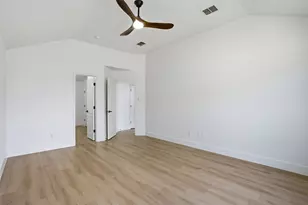 1445 Broken Spoke Ct, Fort Worth, TX 76131 - Photo 18