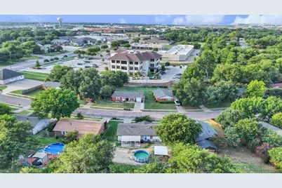 6110 Ivy Hill Road, Fort Worth, TX 76135 - Photo 24
