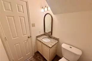 7904 Ember Oaks Dr, North Richland Hills, TX 76182 - Photo 38
