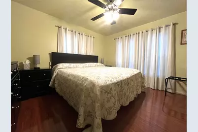 301 Briggs Street, Waxahachie, TX 75165 - Photo 20