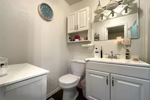 301 Briggs St, Waxahachie, TX 75165 - Photo 16