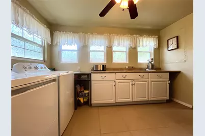 301 Briggs Street, Waxahachie, TX 75165 - Photo 22