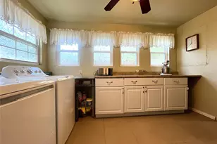 301 Briggs St, Waxahachie, TX 75165 - Photo 22