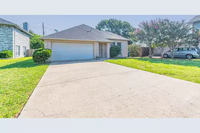 7513 Beverly Drive, Rowlett, TX 75089 - Photo 2