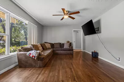 1859 Oakwood Street, Haltom City, TX 76117 - Photo 8