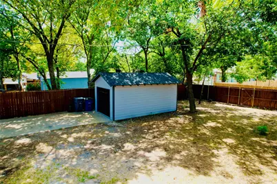 1814 Melbourne Avenue, Dallas, TX 75224 - Photo 28