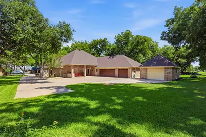 8904 Woodlawn Drive, Granbury, TX 76049 - Photo 26
