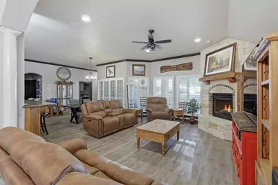 8904 Woodlawn Drive, Granbury, TX 76049 - Photo 22