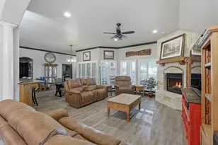 8904 Woodlawn Dr, Granbury, TX 76049 - Photo 22