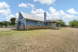 8868 County Rd 1205, Grandview, TX 76050 - Photo 26