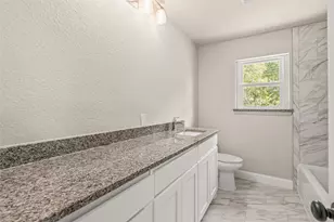 6402 Claude Ct, Fort Worth, TX 76135 - Photo 16
