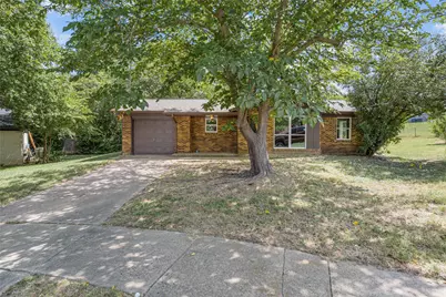6402 Claude Court, Fort Worth, TX 76135 - Photo 2