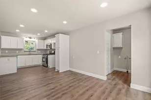 6402 Claude Ct, Fort Worth, TX 76135 - Photo 12