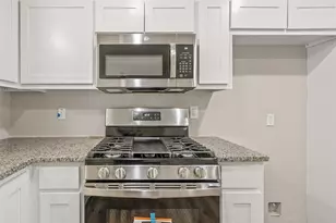 6402 Claude Ct, Fort Worth, TX 76135 - Photo 10