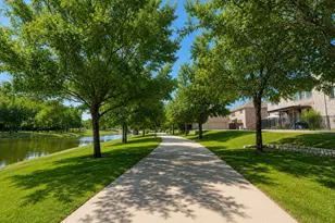 427 Renaissance Ln, Irving, TX 75060 - Photo 34