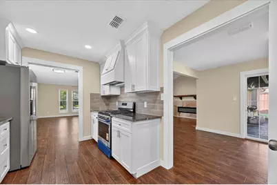 2816 Pinehurst Drive, Plano, TX 75075 - Photo 10