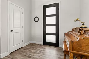 128 Hawker Ln, Abilene, TX 79602 - Photo 8