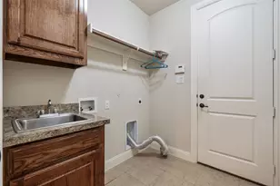 4802 Comstock Way, Mansfield, TX 76063 - Photo 30