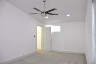 8722 Angora St, Dallas, TX 75218 - Photo 26