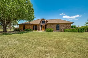 2806 Cinnamon Springs Rd, Glenn Heights, TX 75154 - Photo 30