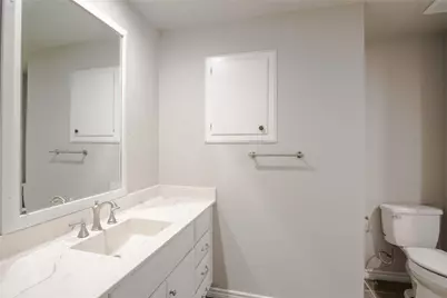 607 E 15th Street, Bonham, TX 75418 - Photo 10