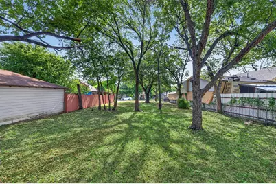 6 N Ravinia Drive, Dallas, TX 75211 - Photo 6