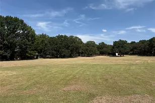 136 Busey Blvd, Decatur, TX 76234 - Photo 32