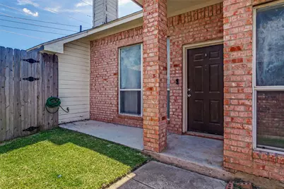 1228 Falcon Trail, Bedford, TX 76021 - Photo 2