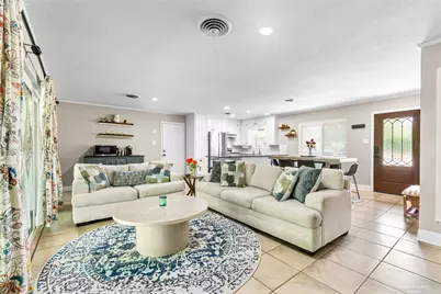 436 Ball Street, Grapevine, TX 76051 - Photo 4