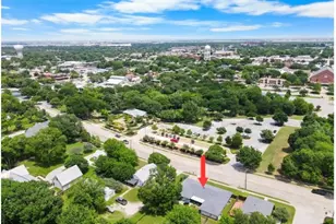 436 Ball St, Grapevine, TX 76051 - Photo 32