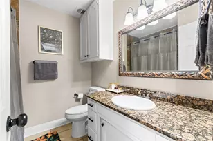 436 Ball St, Grapevine, TX 76051 - Photo 14