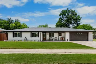 436 Ball St, Grapevine, TX 76051 - Photo 26