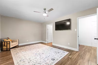 436 Ball Street, Grapevine, TX 76051 - Photo 8