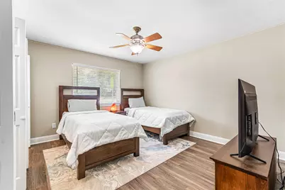 436 Ball Street, Grapevine, TX 76051 - Photo 10