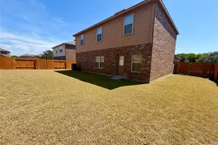 1105 1st St, Sanger, TX 76266 - Photo 22